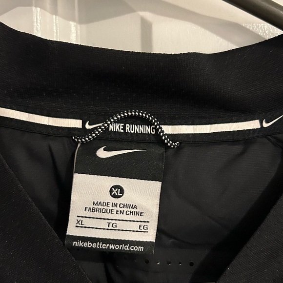 Nike Aeroloft FLASH 800 running vest. Reflective. Size XL - Picture 3 of 5